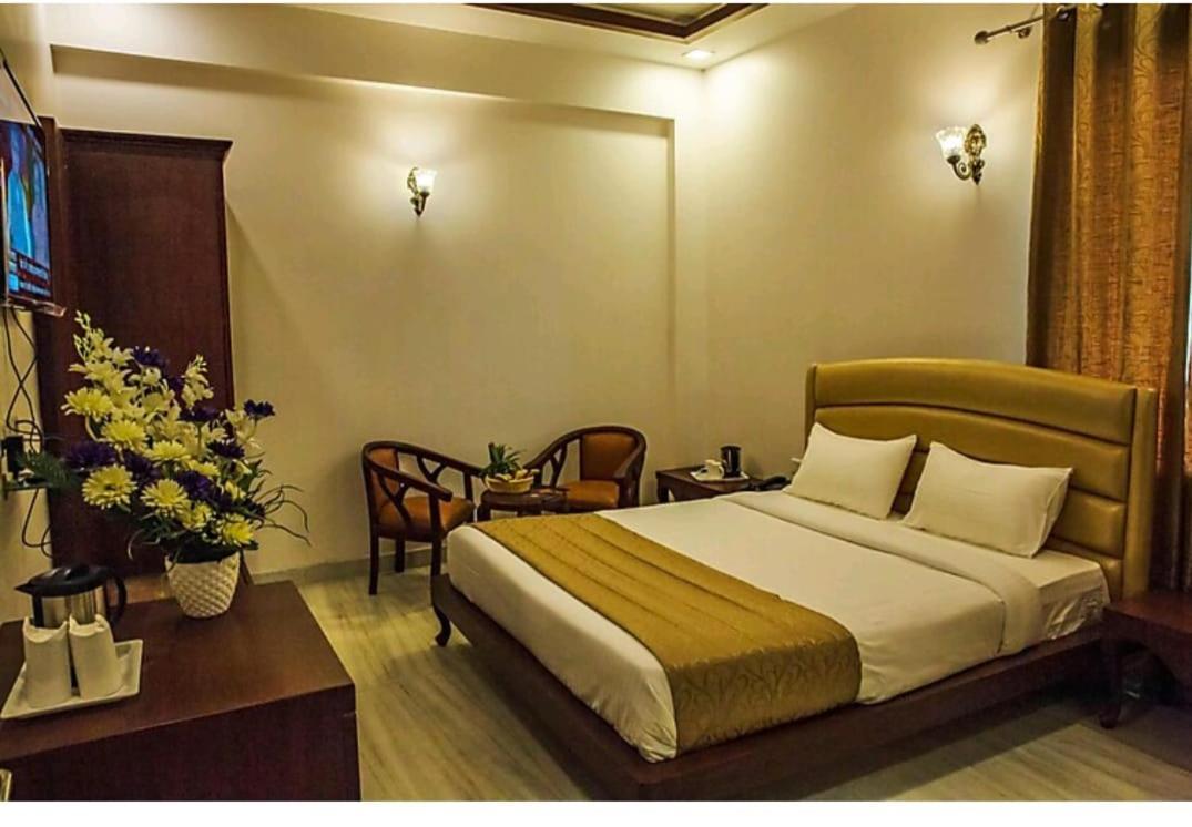 Hotel Grande By Goyal Hoteliers