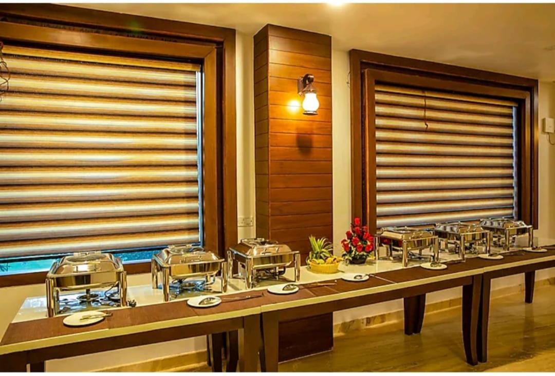 Grande By Goyal Hoteliers Hotel 3*